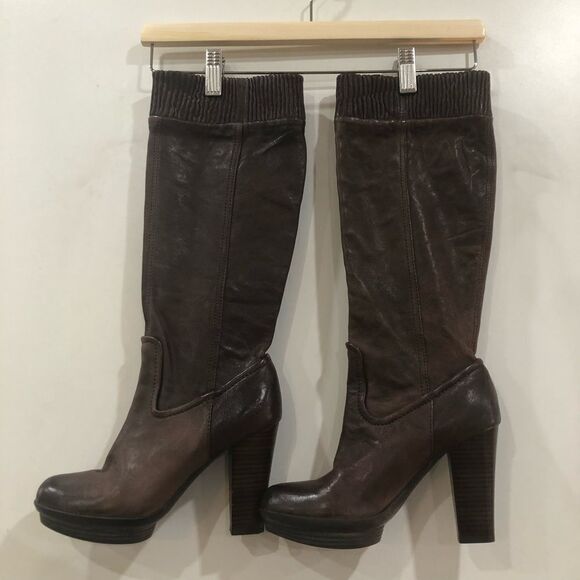 FRYE Leather Scrunch Brown Boots, Size 6.5 - Picture 9 of 12